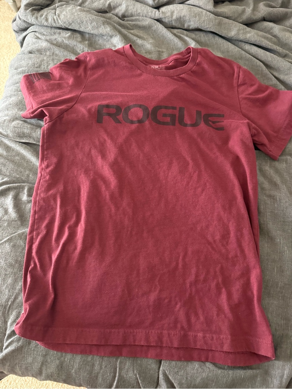 Rogue Men's Burgundy Crew Neck Logo Tee
